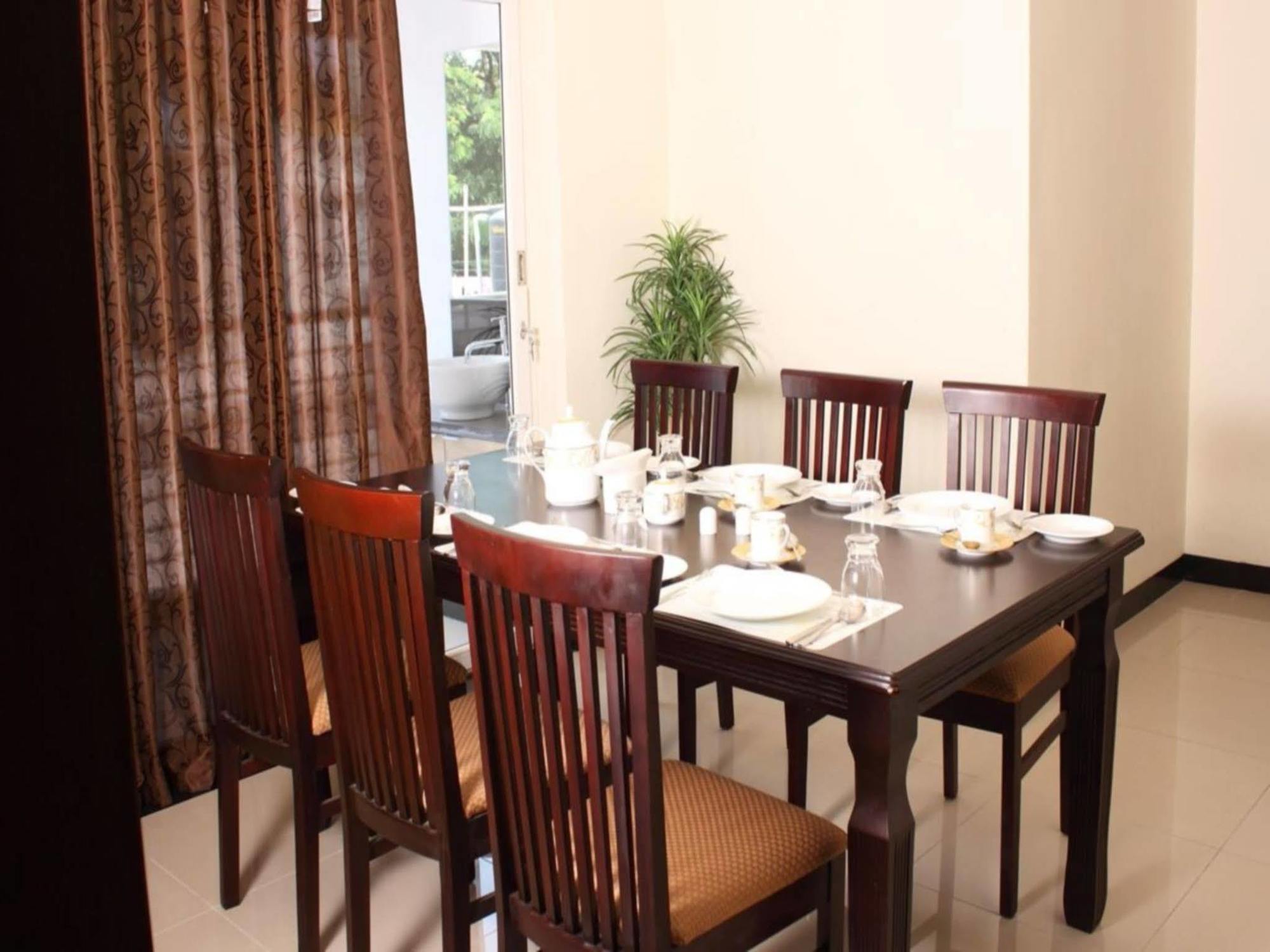 Capital O 64773 Horizon Heights Serviced Apartments Коямпутур Екстер'єр фото