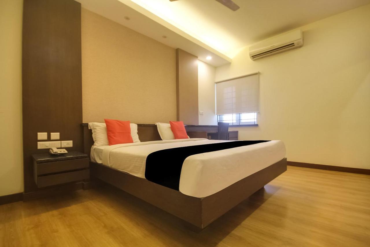 Capital O 64773 Horizon Heights Serviced Apartments Коямпутур Екстер'єр фото