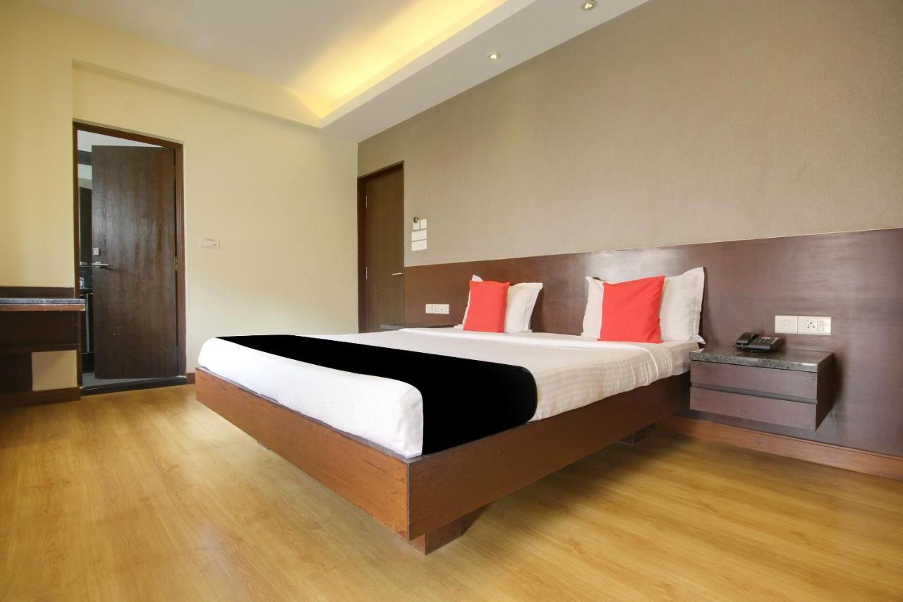 Capital O 64773 Horizon Heights Serviced Apartments Коямпутур Екстер'єр фото